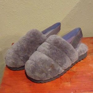 UGG Super Fluff Slipper women size 9